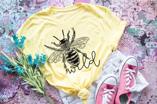 Bee wild! short sleeve tee