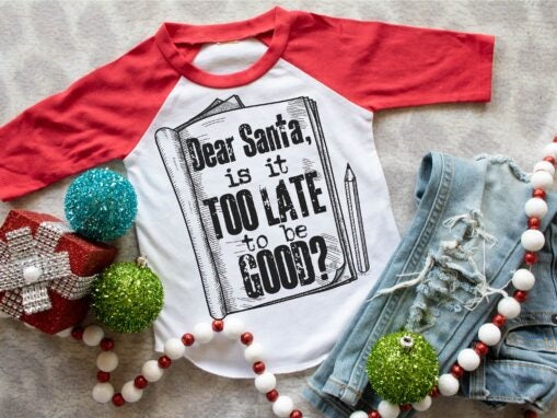 My favorite color is Christmas lights raglan