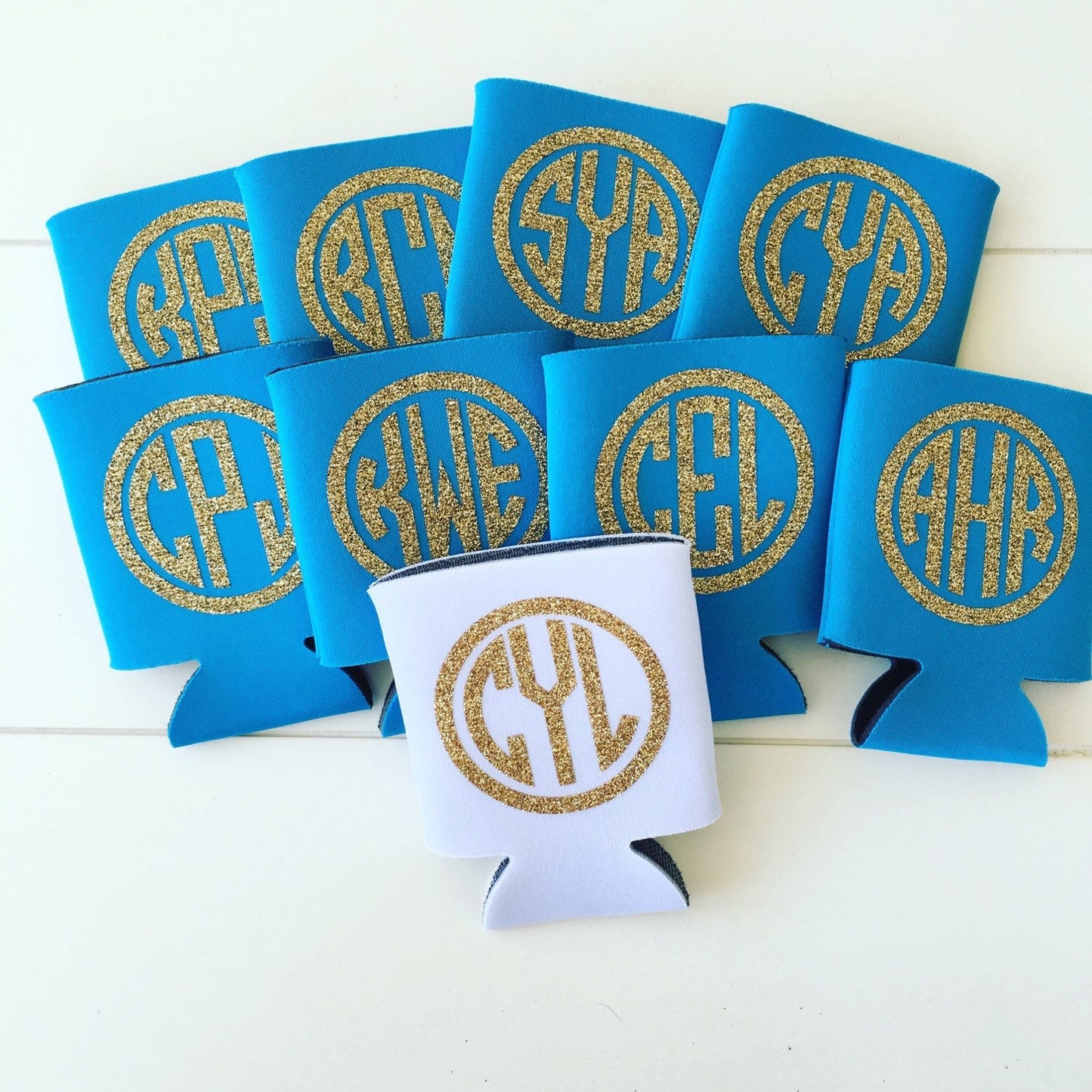 monogram can hugger, glitter monogram can cooler, vine monogram, circle monogram, bachlorette party favors, wedding favors, BBQ coolers