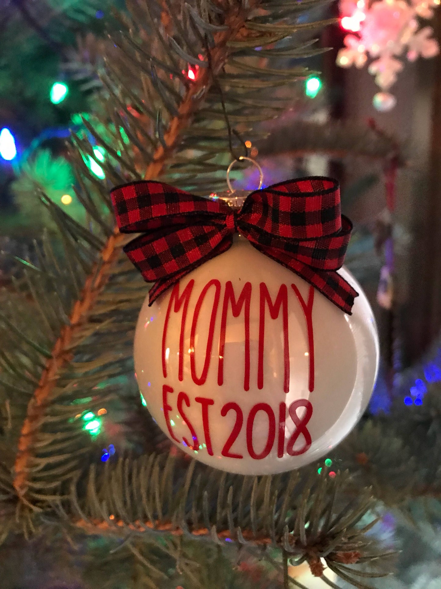 New dad ornament, first Christmas, new dad gift, pregnancy announcment, Buffalo plaid, christmas tree ornament, personalized ornament, mom