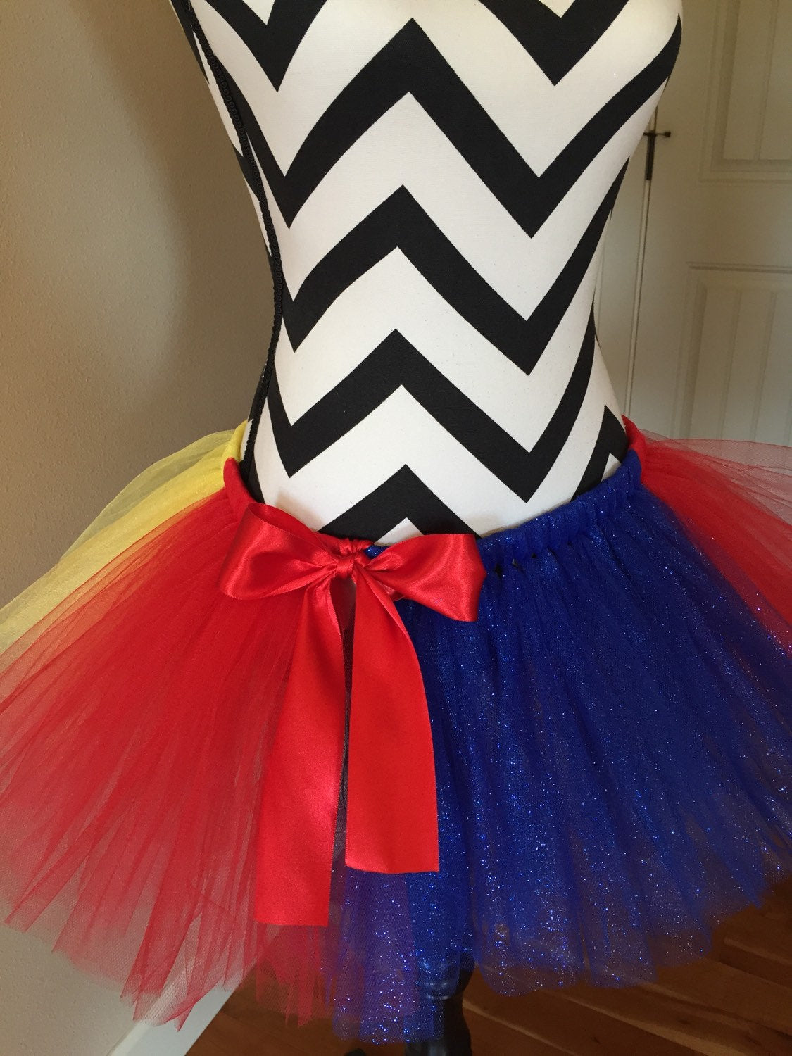 Snow White tutu, adult tutu, run disney marathon, princess race, run disney, disney tutu, running tutu,